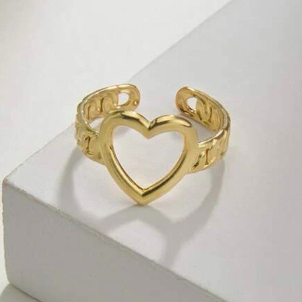 Heart Decor Cuff Ring
